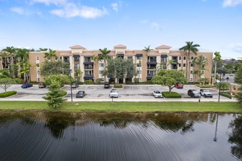 Photo of 4907 Midtown Lane #1306, Palm Beach Gardens, FL 33418 (MLS # B26077678)