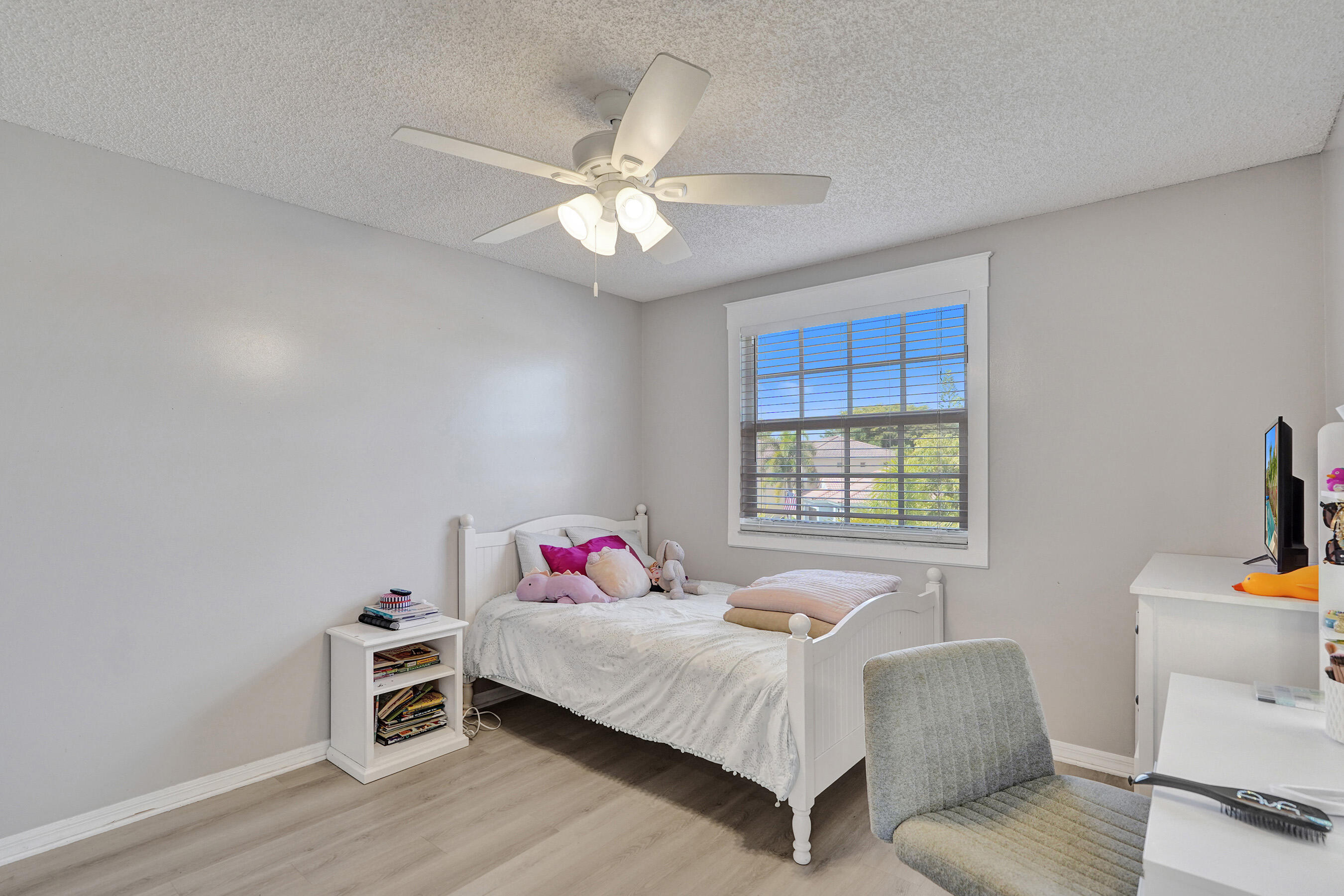 CHAPEL TRAIL II - Residential