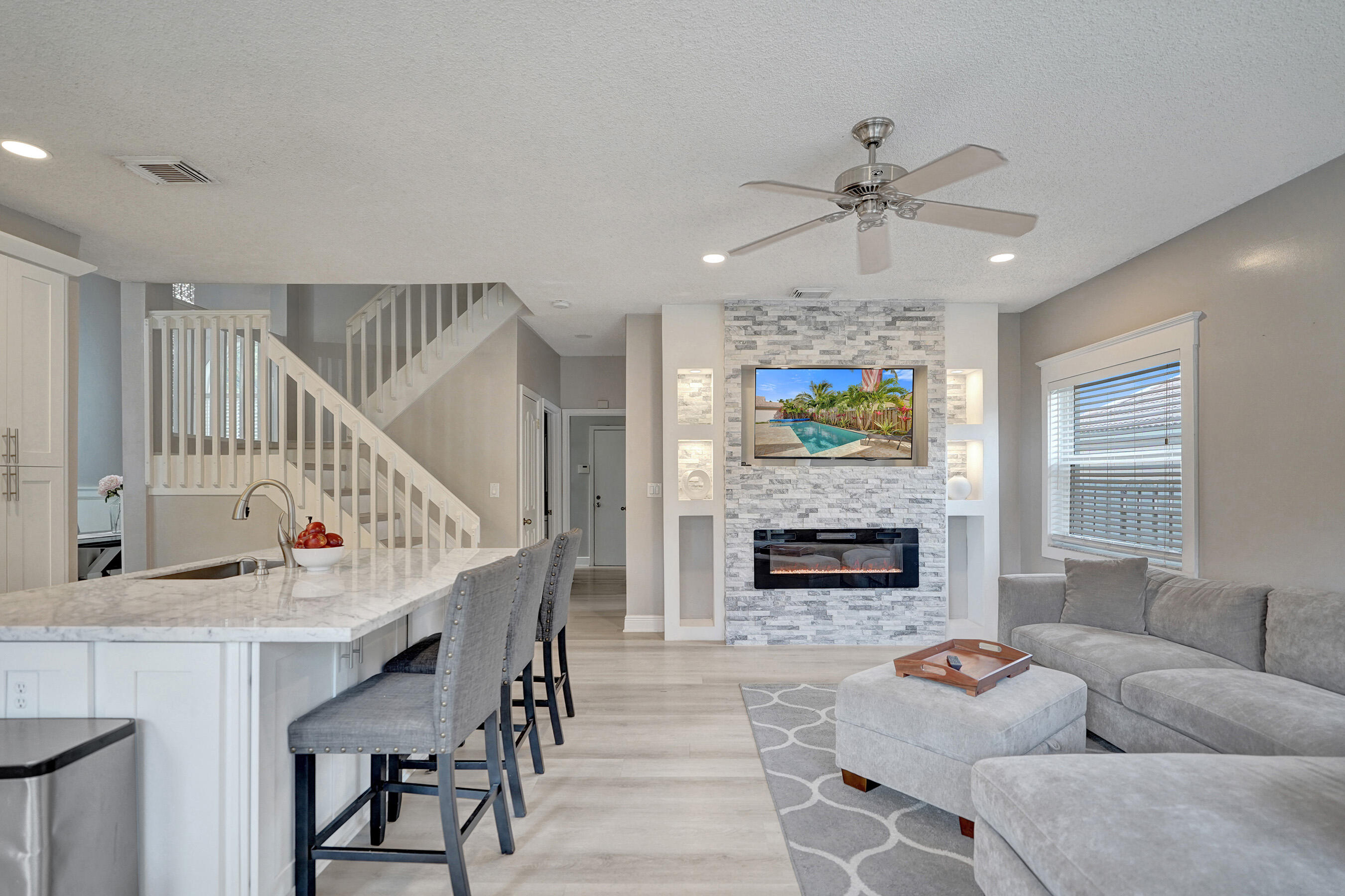 CHAPEL TRAIL II - Residential