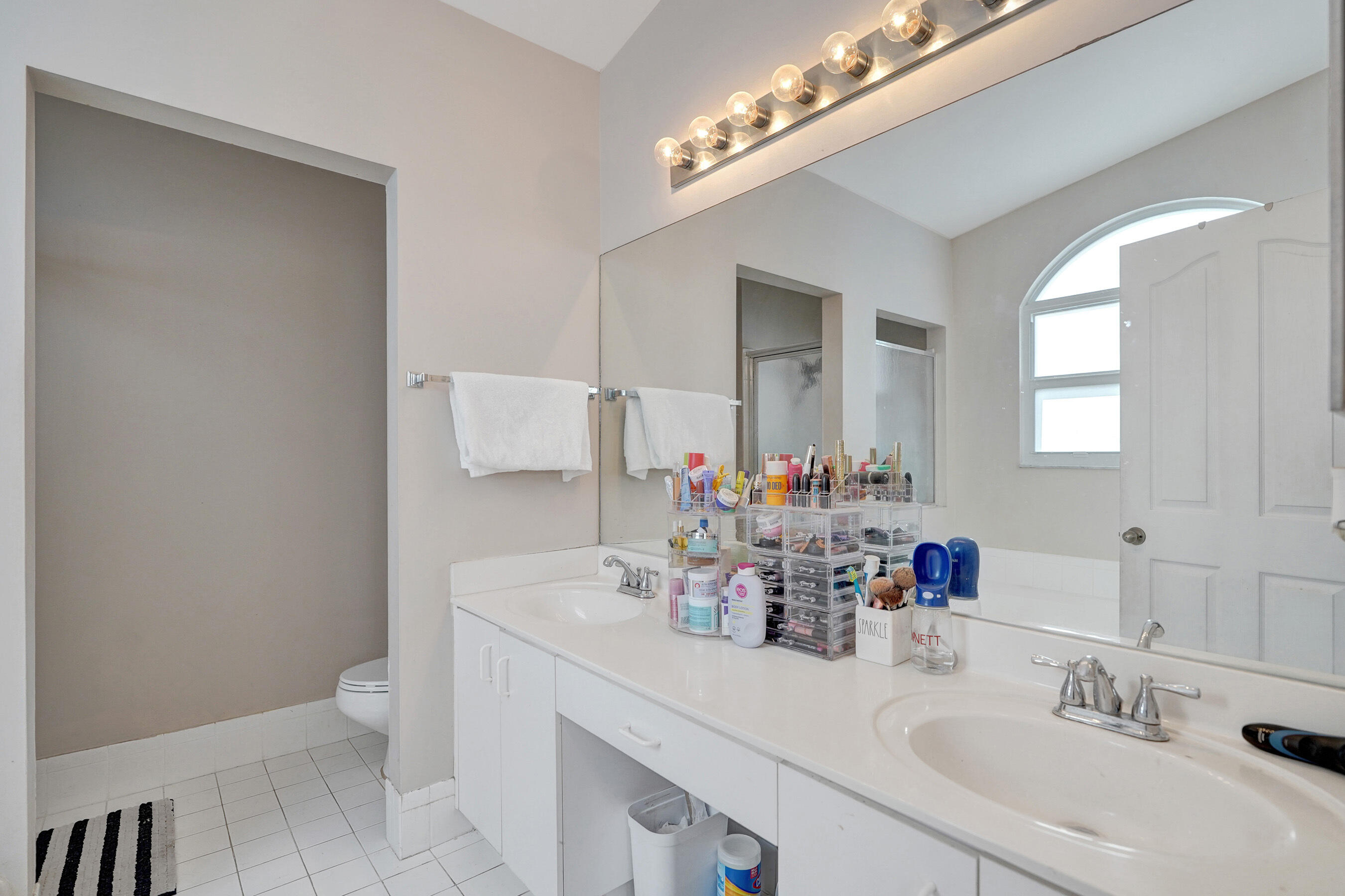 CHAPEL TRAIL II - Residential