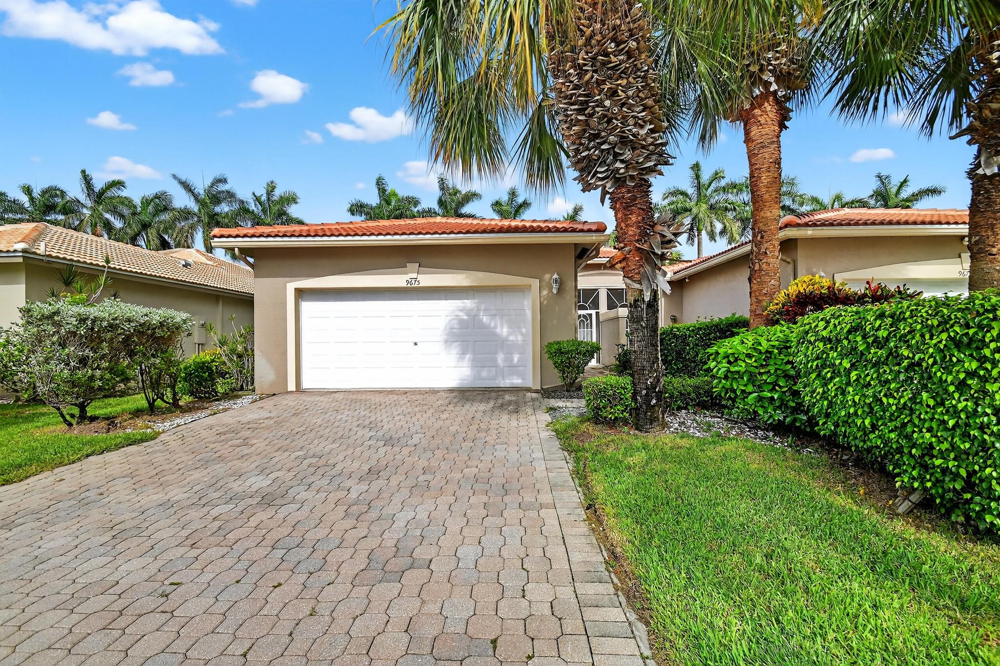 Light, bright, and move-in ready! This beautifully maintained 3-bedroom, 2-bath villa features a spacious open floor plan with abundant natural light throughout. The large living and dining area offers seamless flow--perfect for everyday living and entertaining.The primary suite includes a walk-in closet and bath with double sinks and shower. There is a private screened patio, ideal for relaxing and enjoying the outdoors. Split bedroom layout provides privacy for guests or home office needs. Tile flooring in main areas, ample storage, and full-size washer/dryer.Located in a welcoming 55+ community with resort-style amenities, including pool, clubhouse, fitness center, and social activities. Close to shopping, dining, and major highways. A must-see!