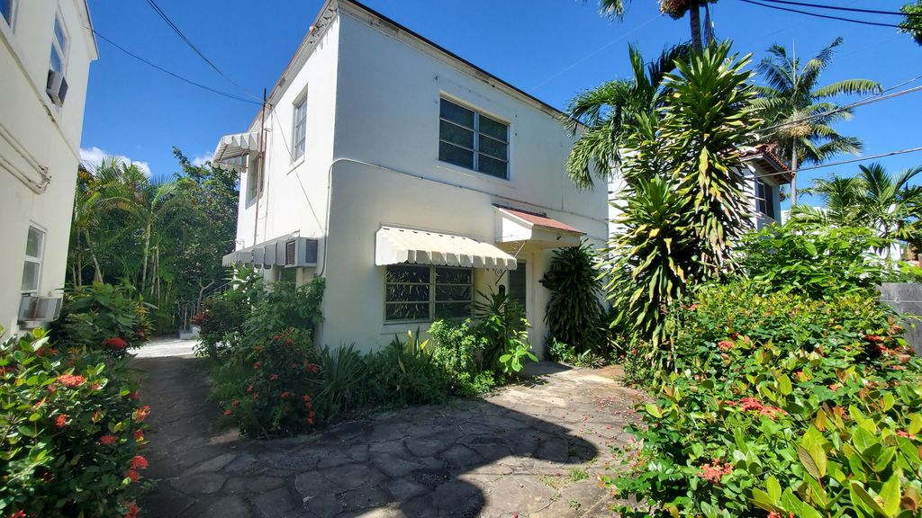 Photo of 221 Wenonah Place #5, West Palm Beach, FL 33405 (MLS # R10980693)