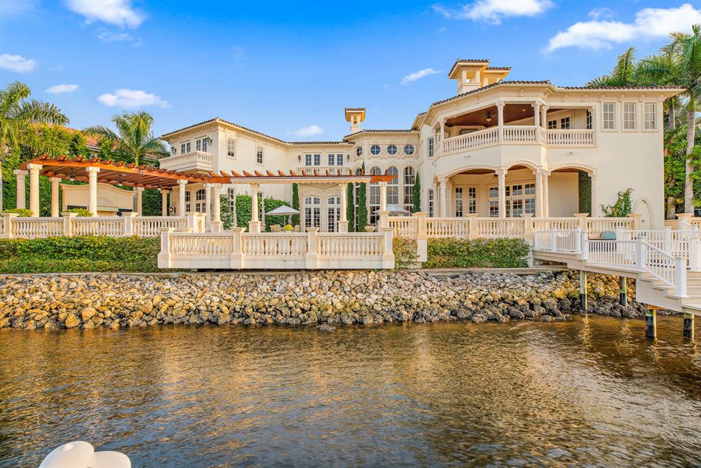 Admirals Cove - Residential