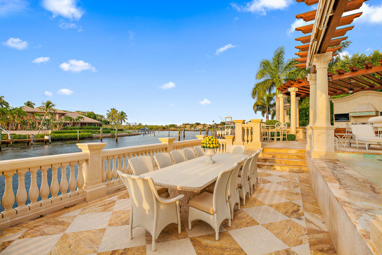 Admirals Cove - Residential