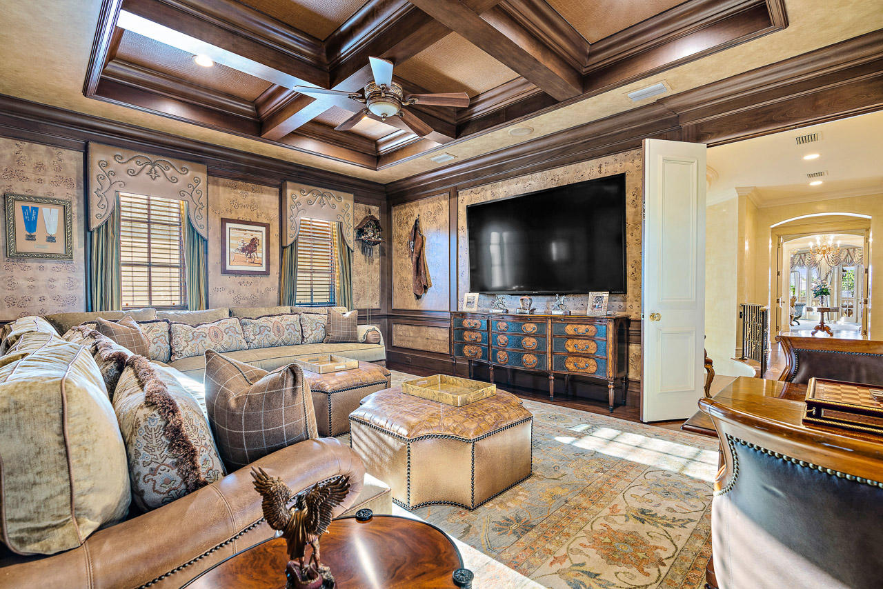 Admirals Cove - Residential