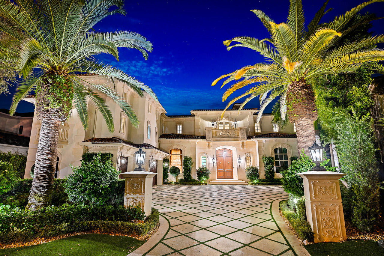 Admirals Cove - Residential