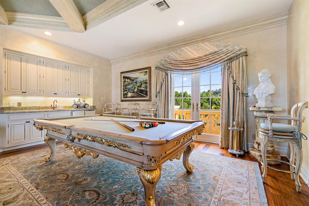 Admirals Cove - Residential