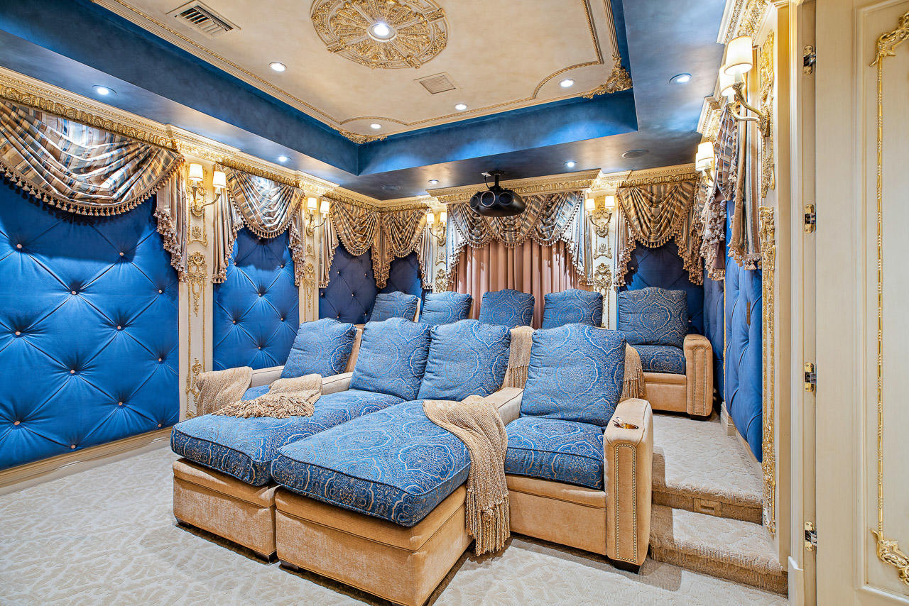 Admirals Cove - Residential