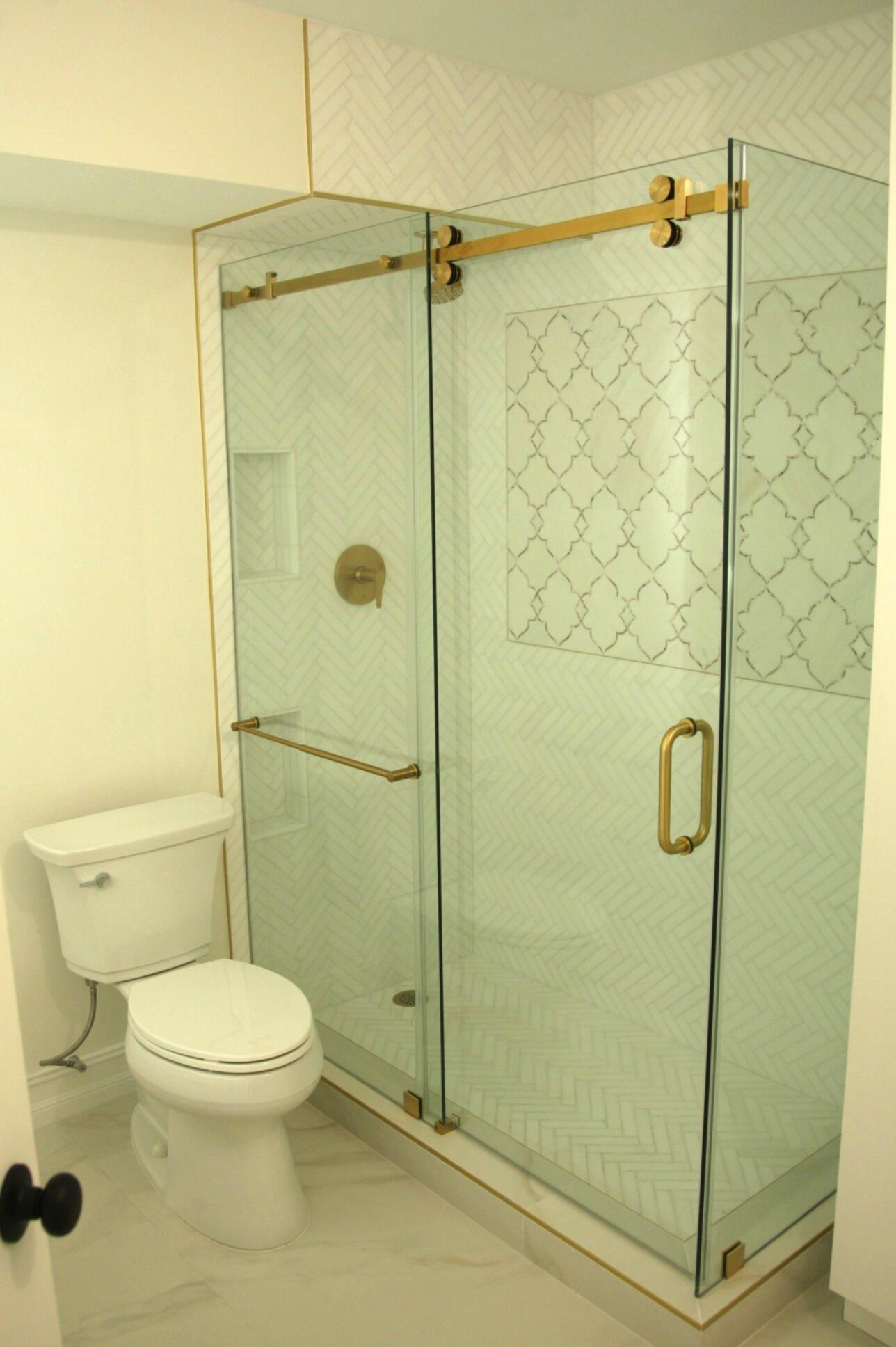 ESSEX TOWER CONDO - Residential Lease