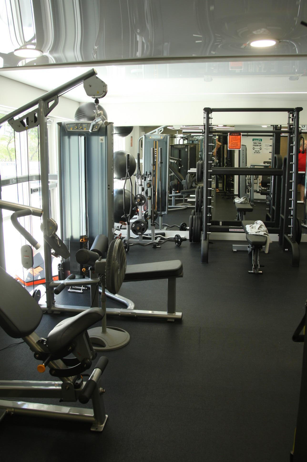 ESSEX TOWER CONDO - Residential Lease