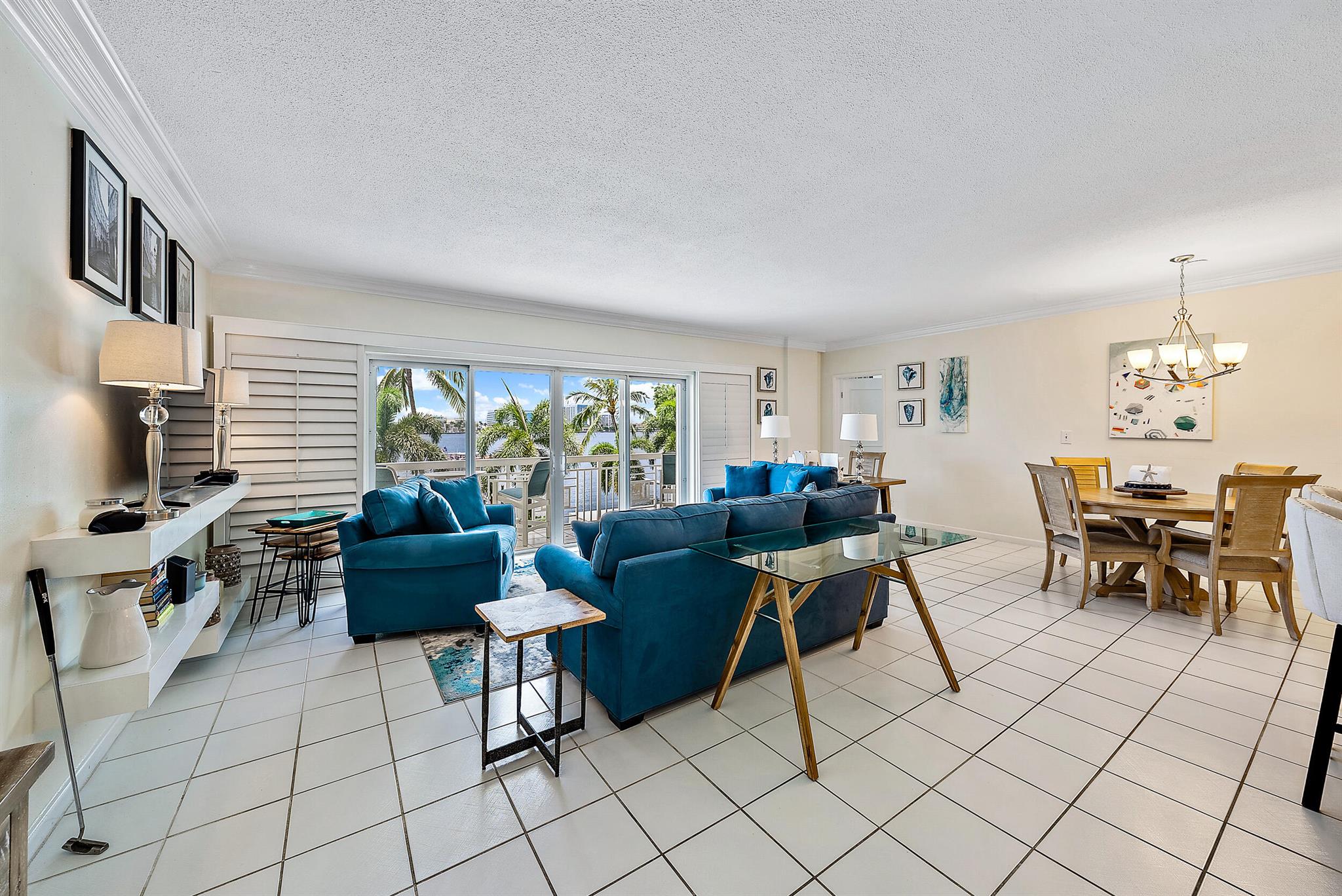 LAKE TOWERS CONDO - Residential Lease