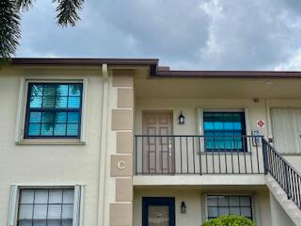 Photo of 102 Pinecrest Circle #C, Jupiter, FL 33458 (MLS # R11125860)