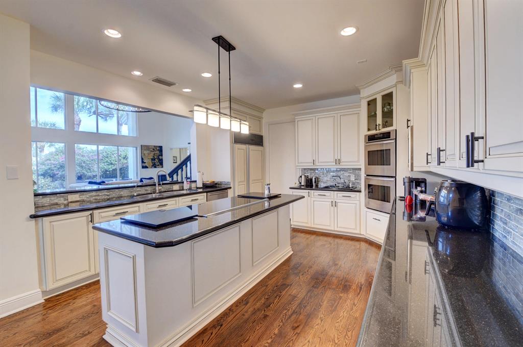 ST ANDREWS COUNTRY CLUB - Residential