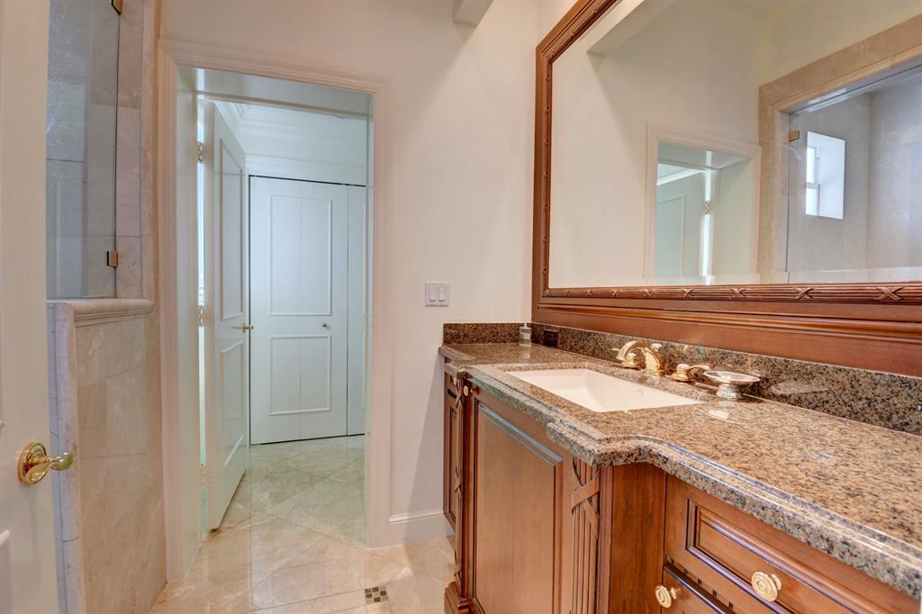 ST ANDREWS COUNTRY CLUB - Residential