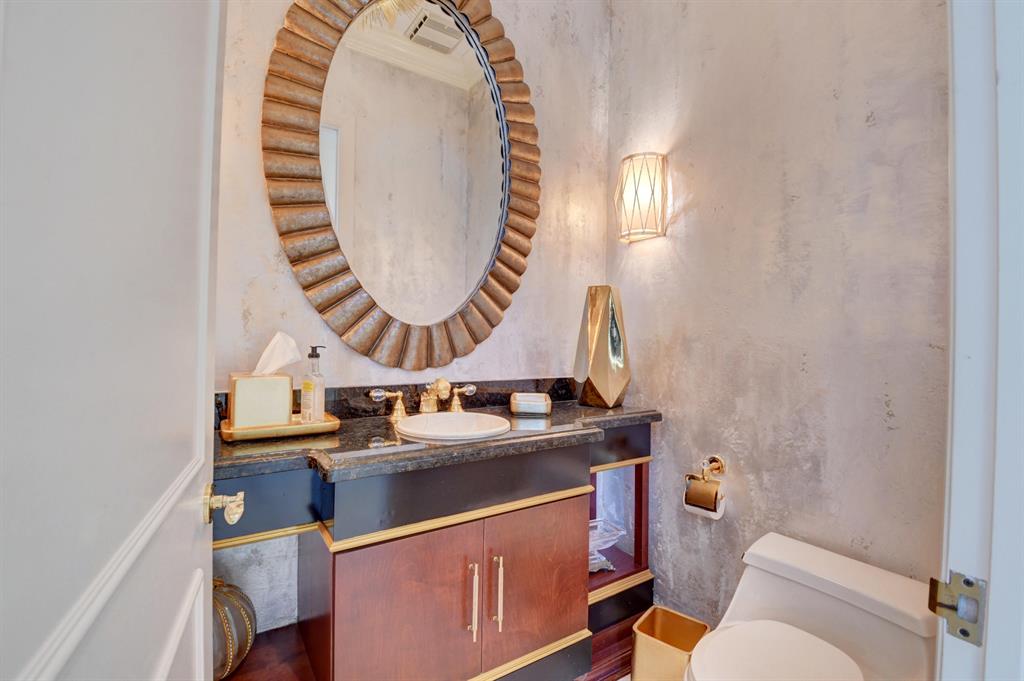 ST ANDREWS COUNTRY CLUB - Residential