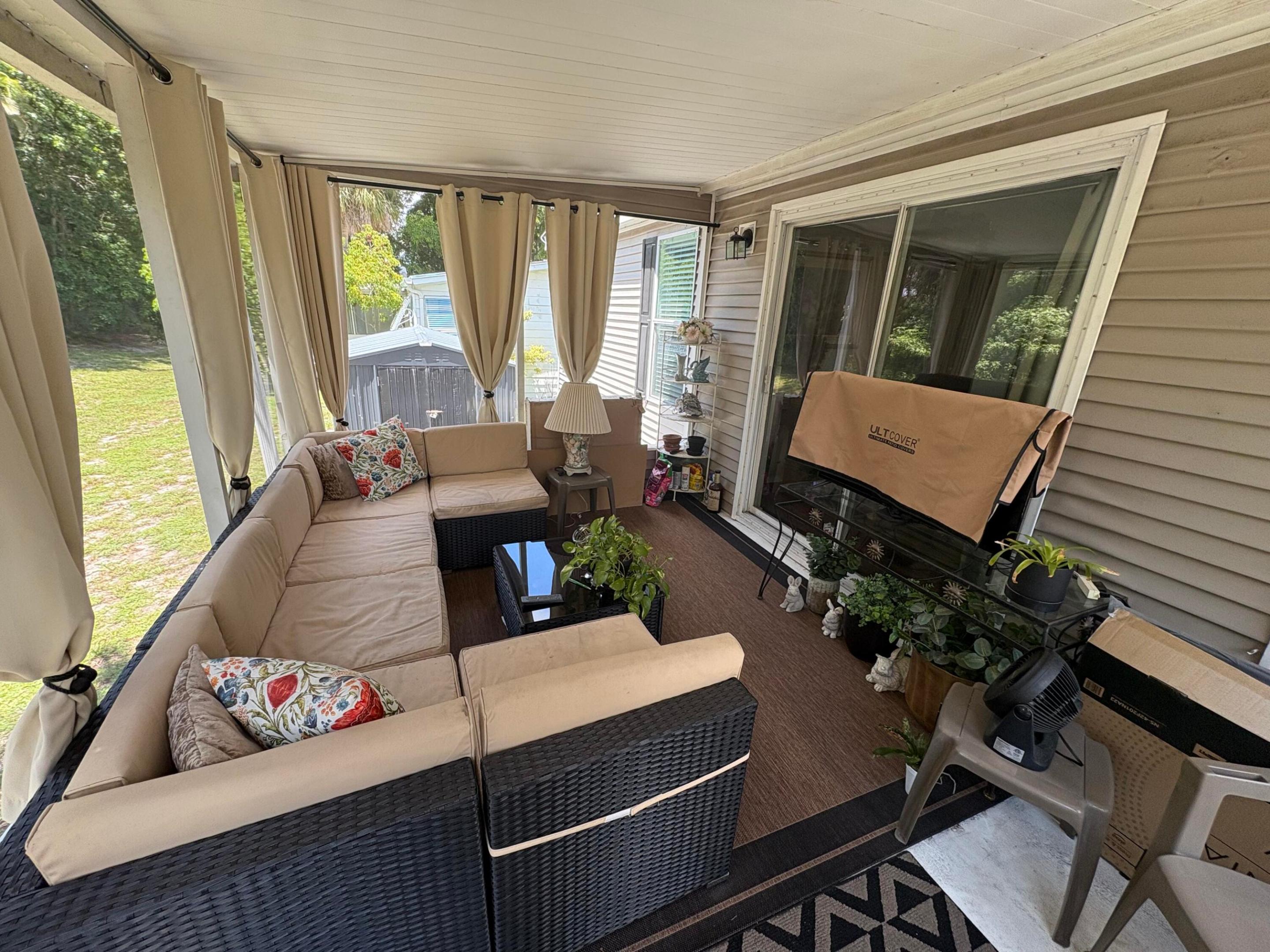 THE MEADOWS - Residential