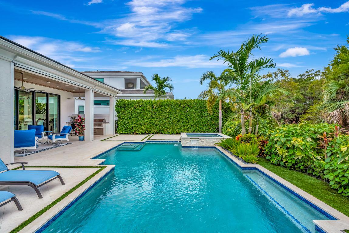 ARTISTRY - Residential