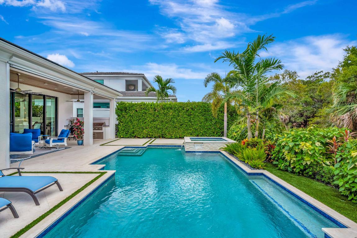 ARTISTRY - Residential