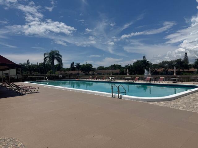 PINE RIDGE AT HAVERHILL C - Residential Lease