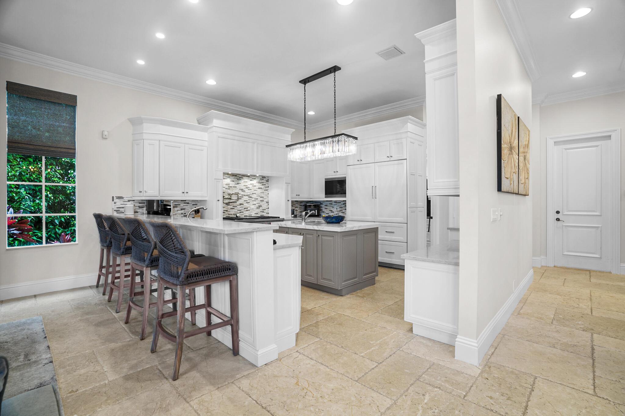 CARIBBEAN KEYS - Residential