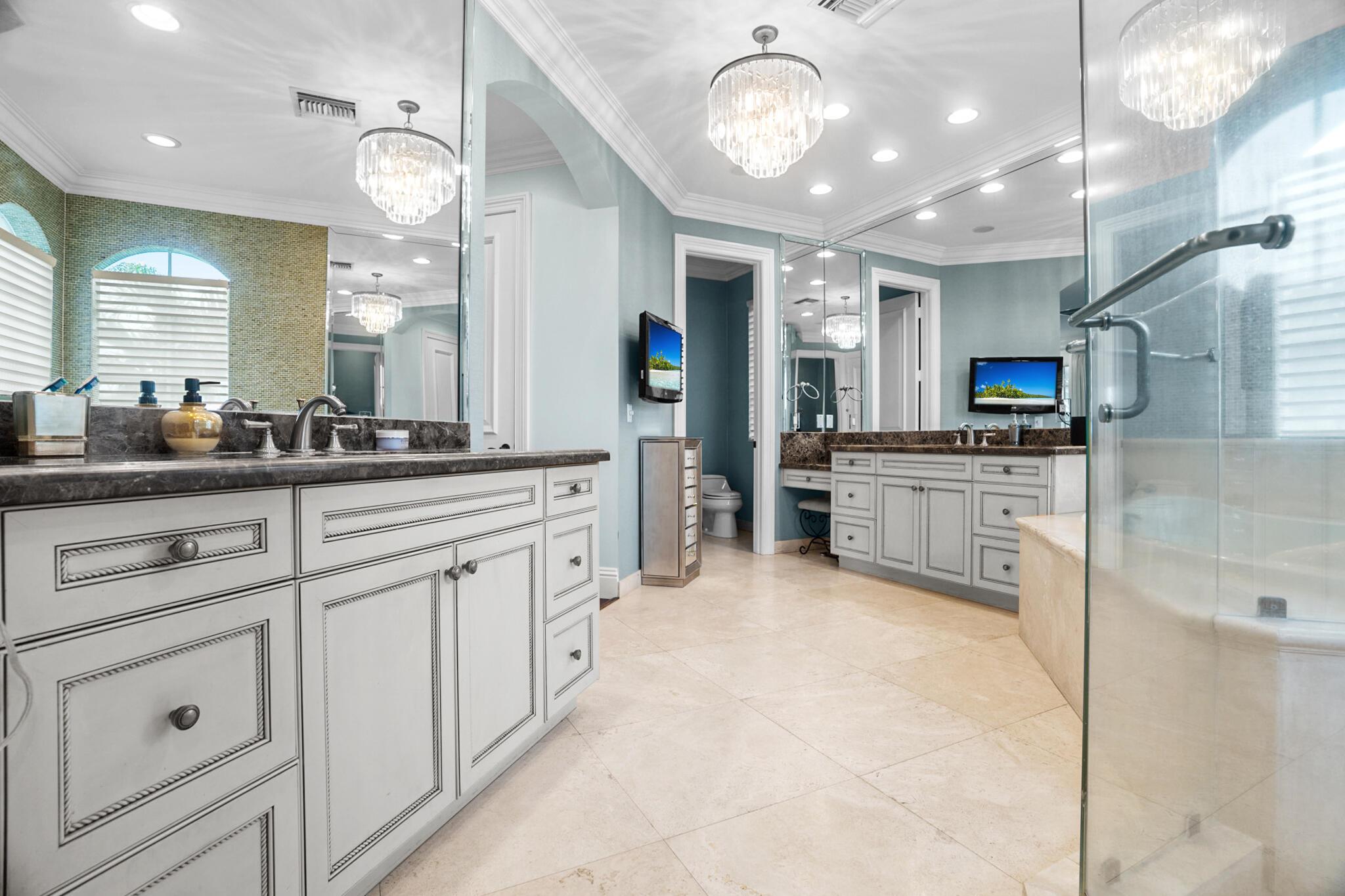 CARIBBEAN KEYS - Residential