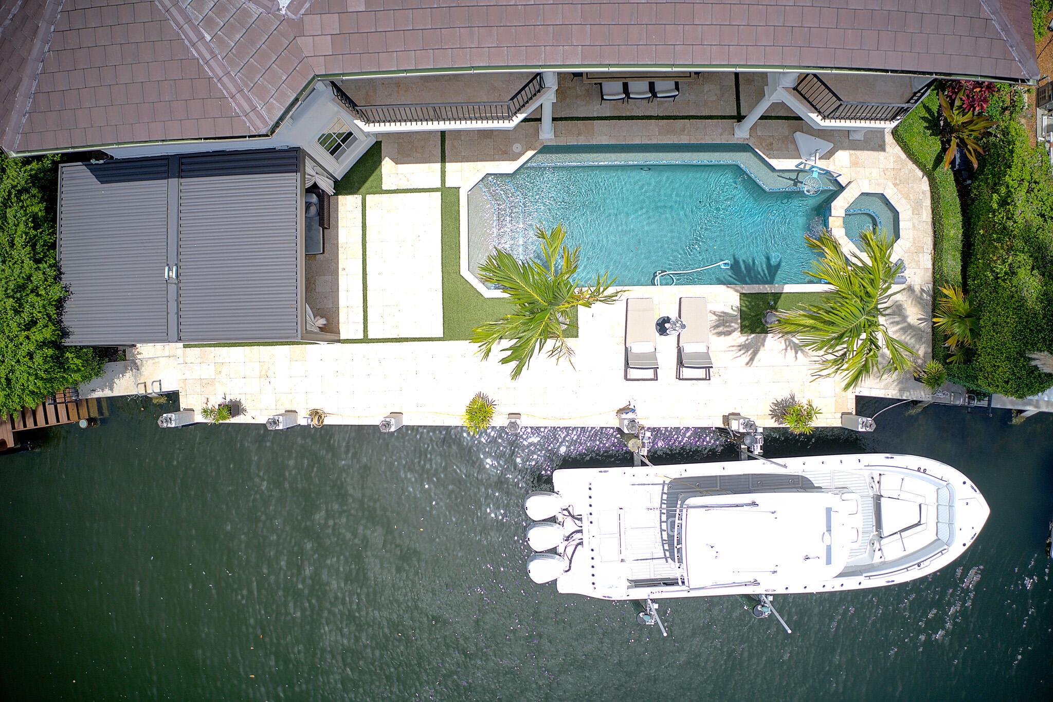 CARIBBEAN KEYS - Residential