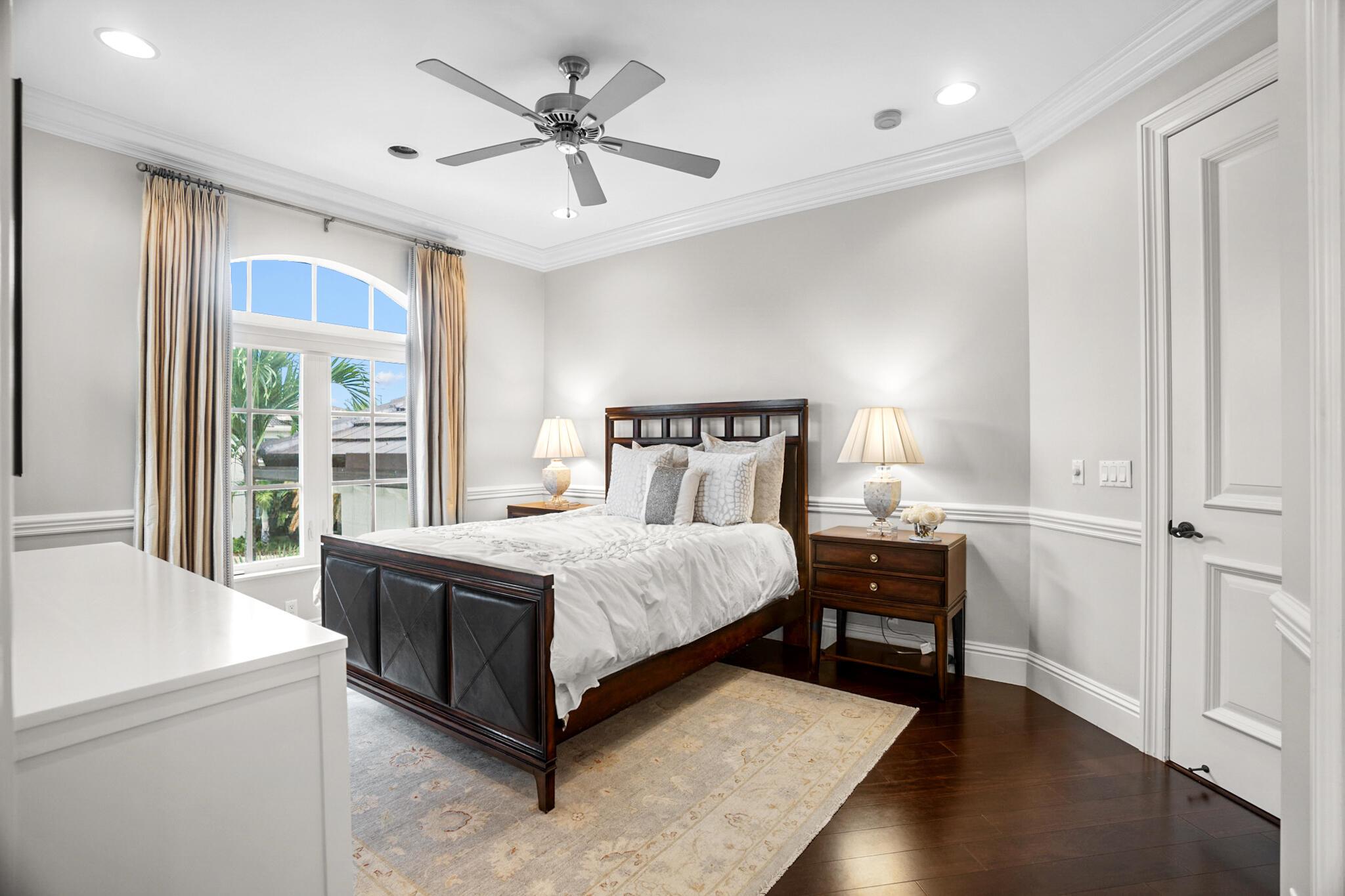 CARIBBEAN KEYS - Residential