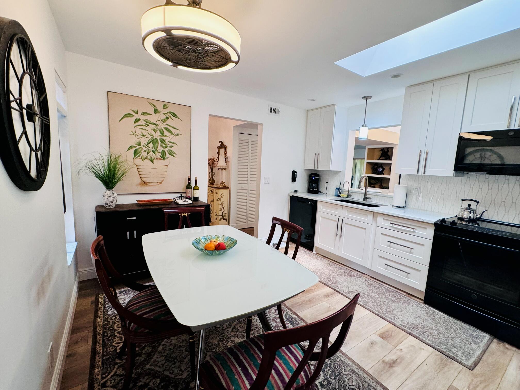 CASA DEL REY - Residential
