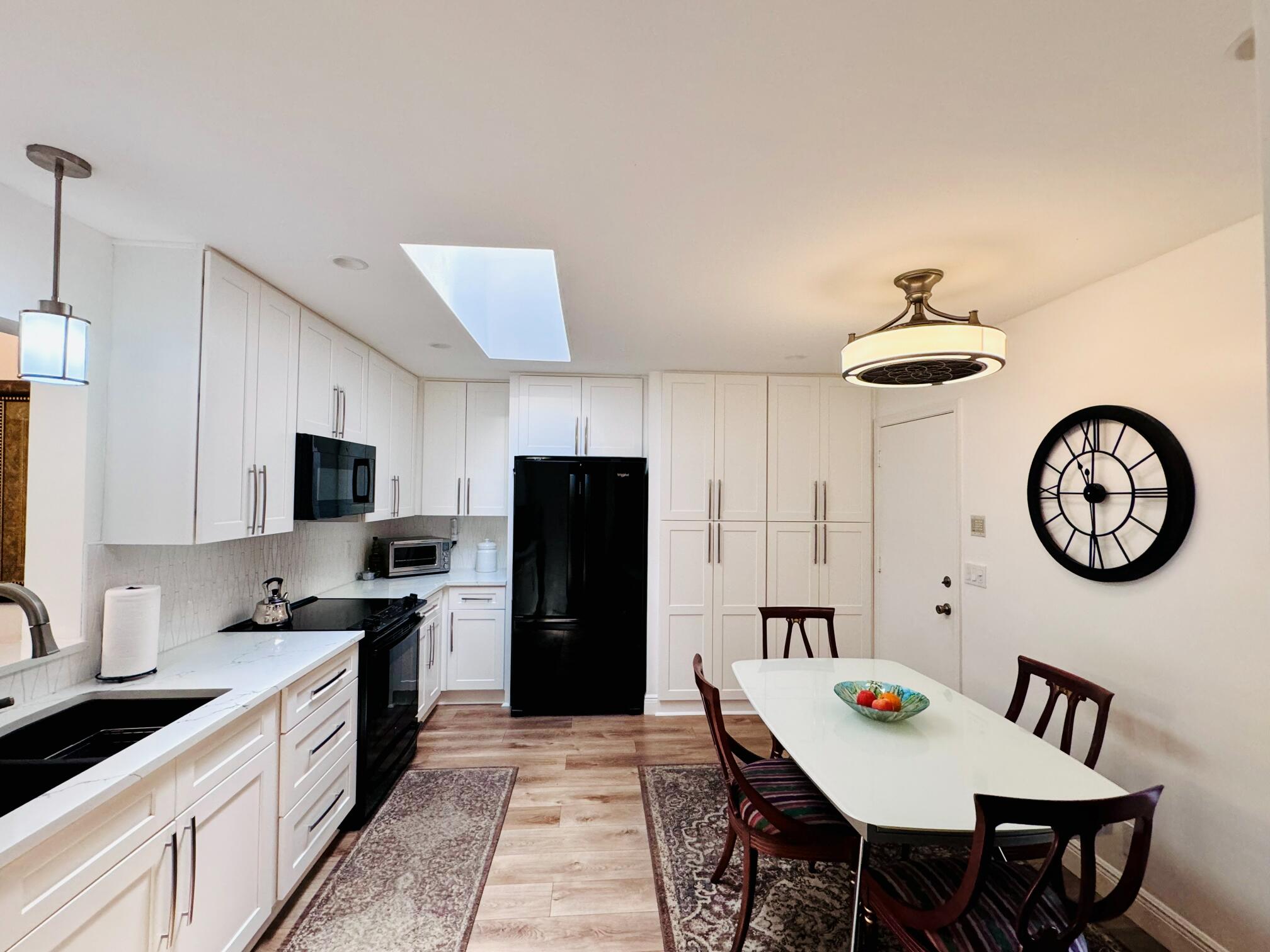 CASA DEL REY - Residential