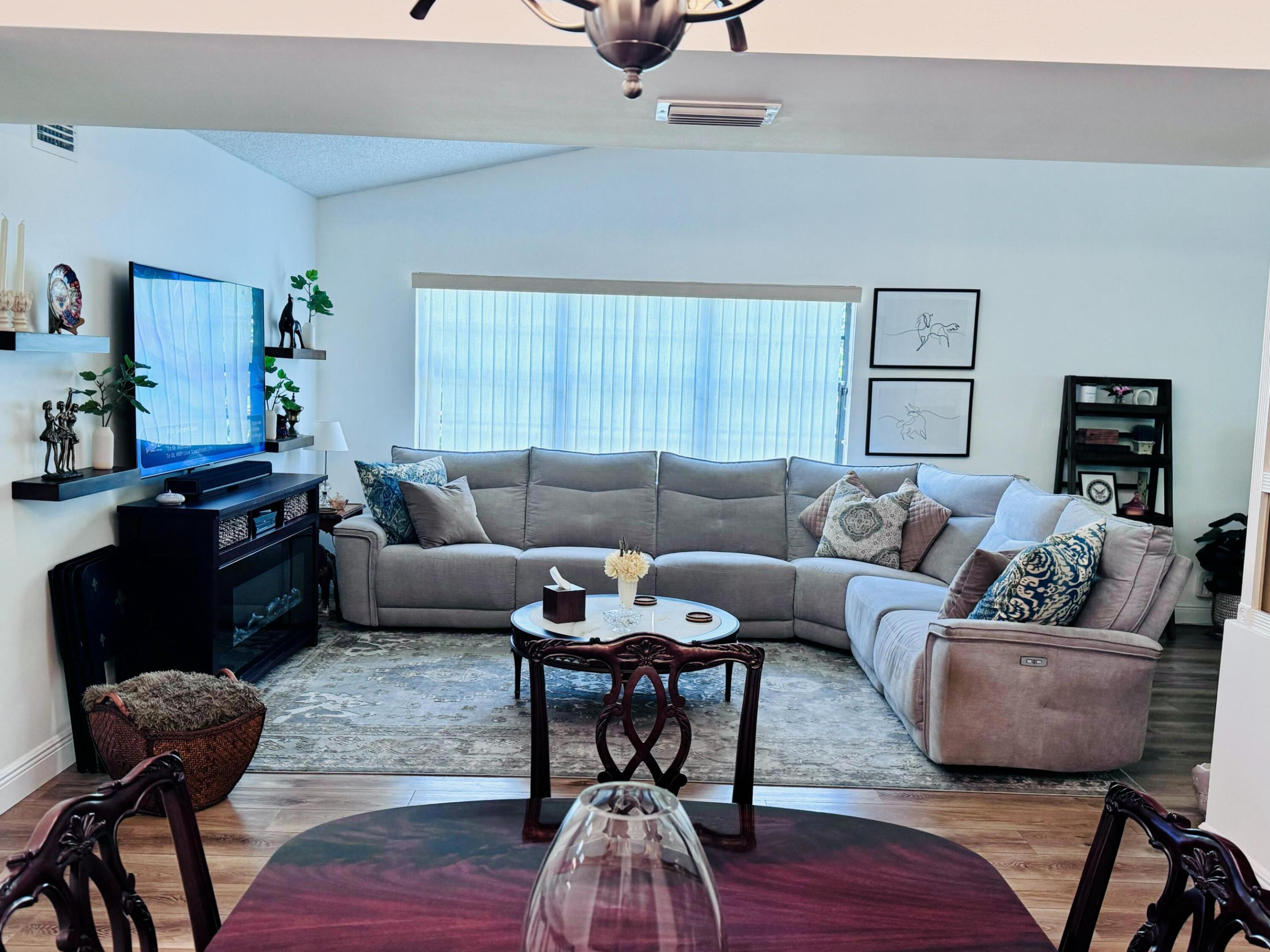 CASA DEL REY - Residential