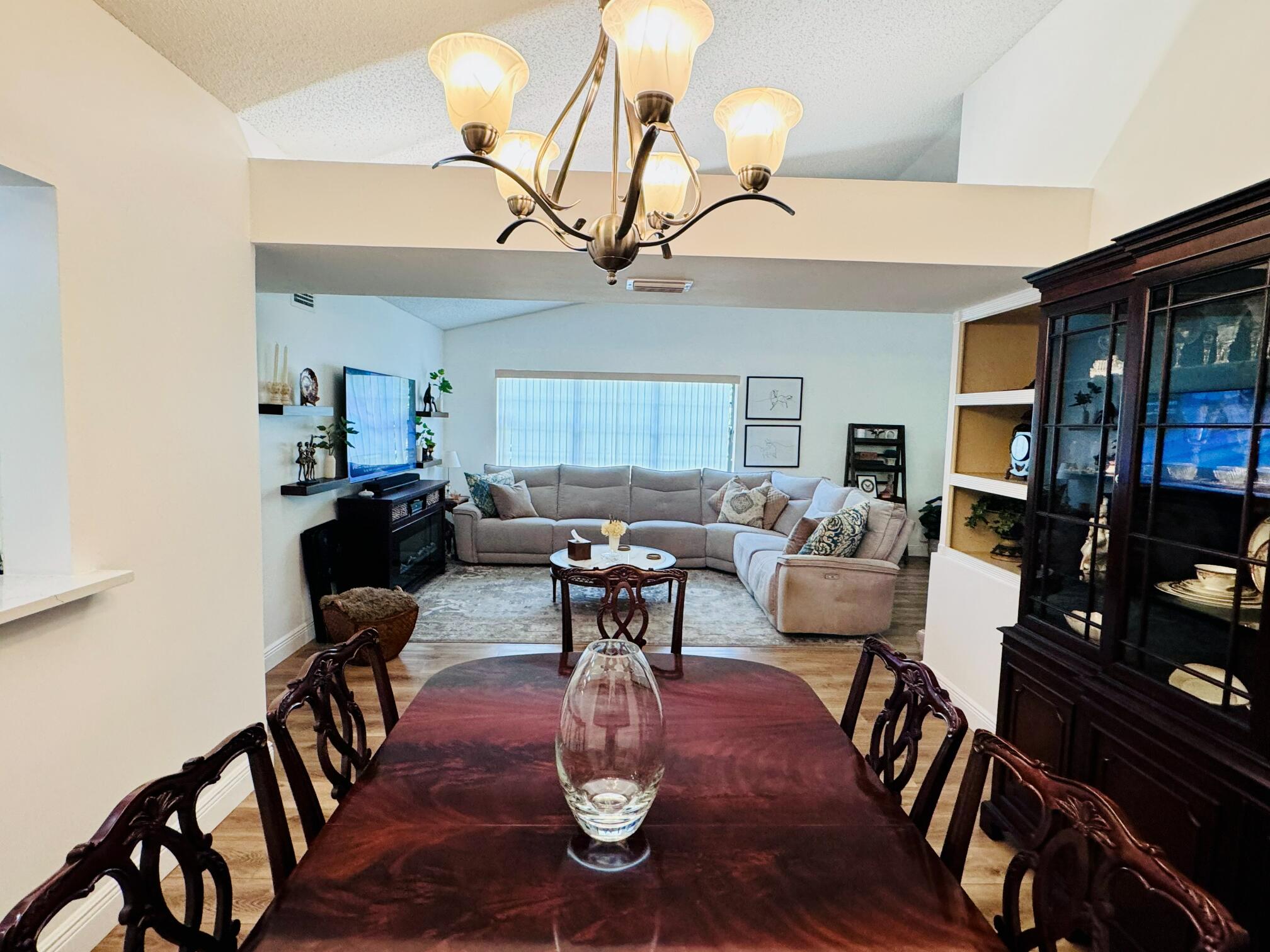 CASA DEL REY - Residential