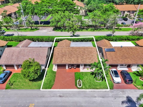 Tiny photo for 2085 SW 15th Place, Deerfield Beach, FL 33442 (MLS # B26083434)