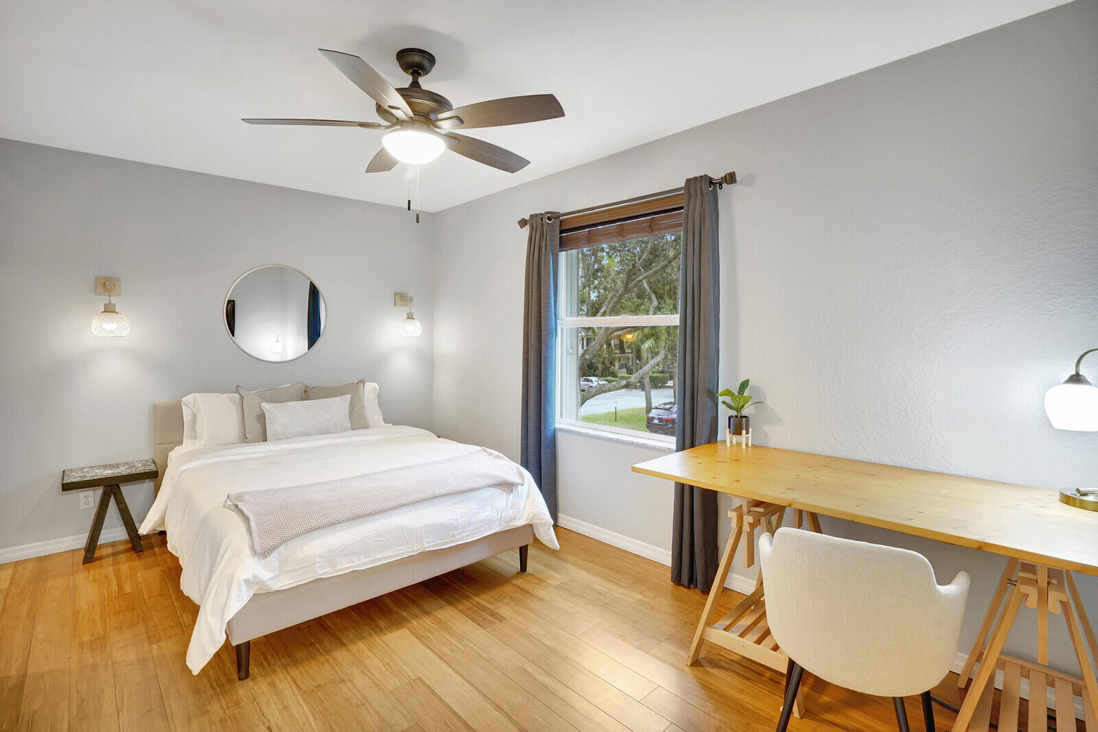 GEORGIAN COURTS - Residential