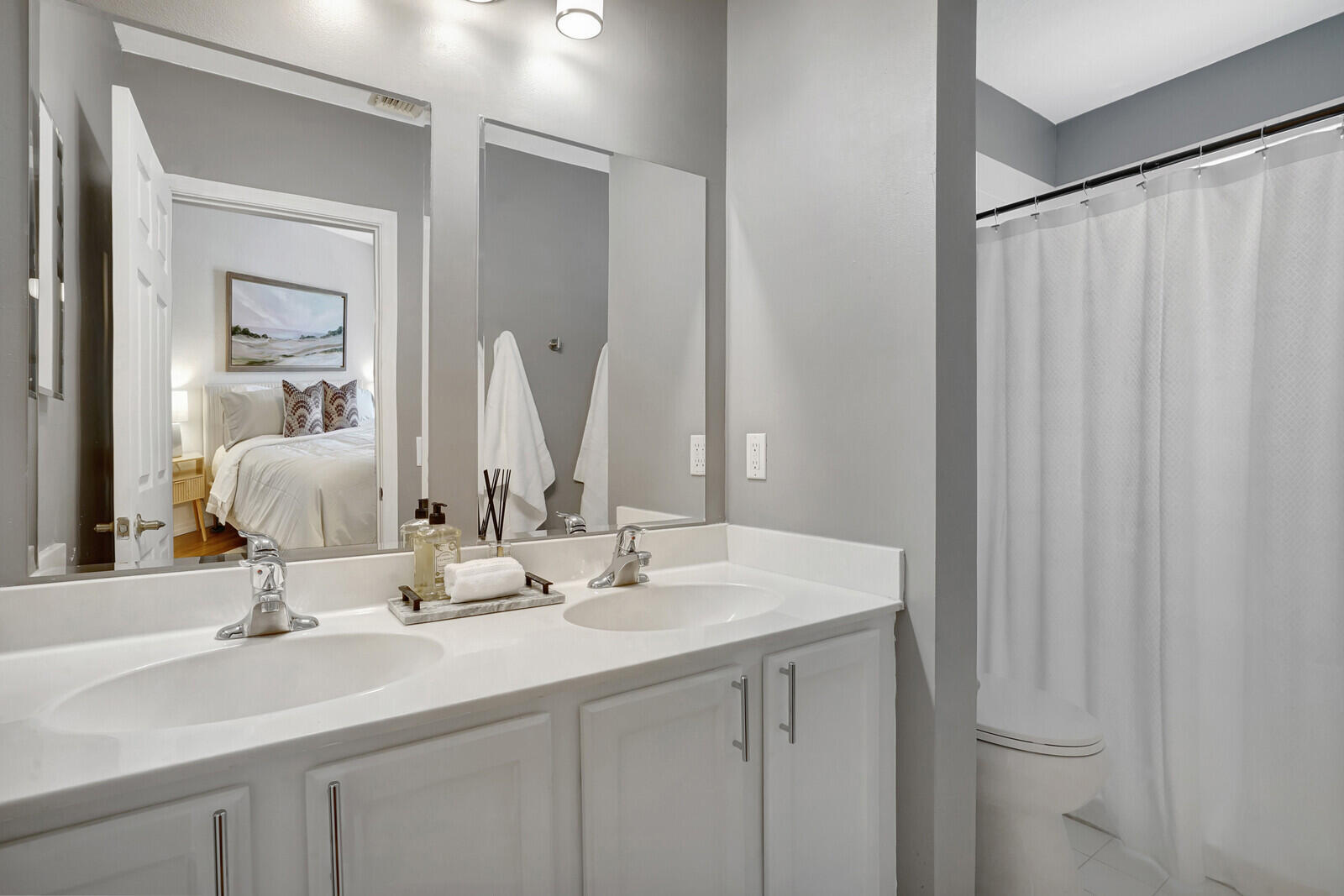 GEORGIAN COURTS - Residential