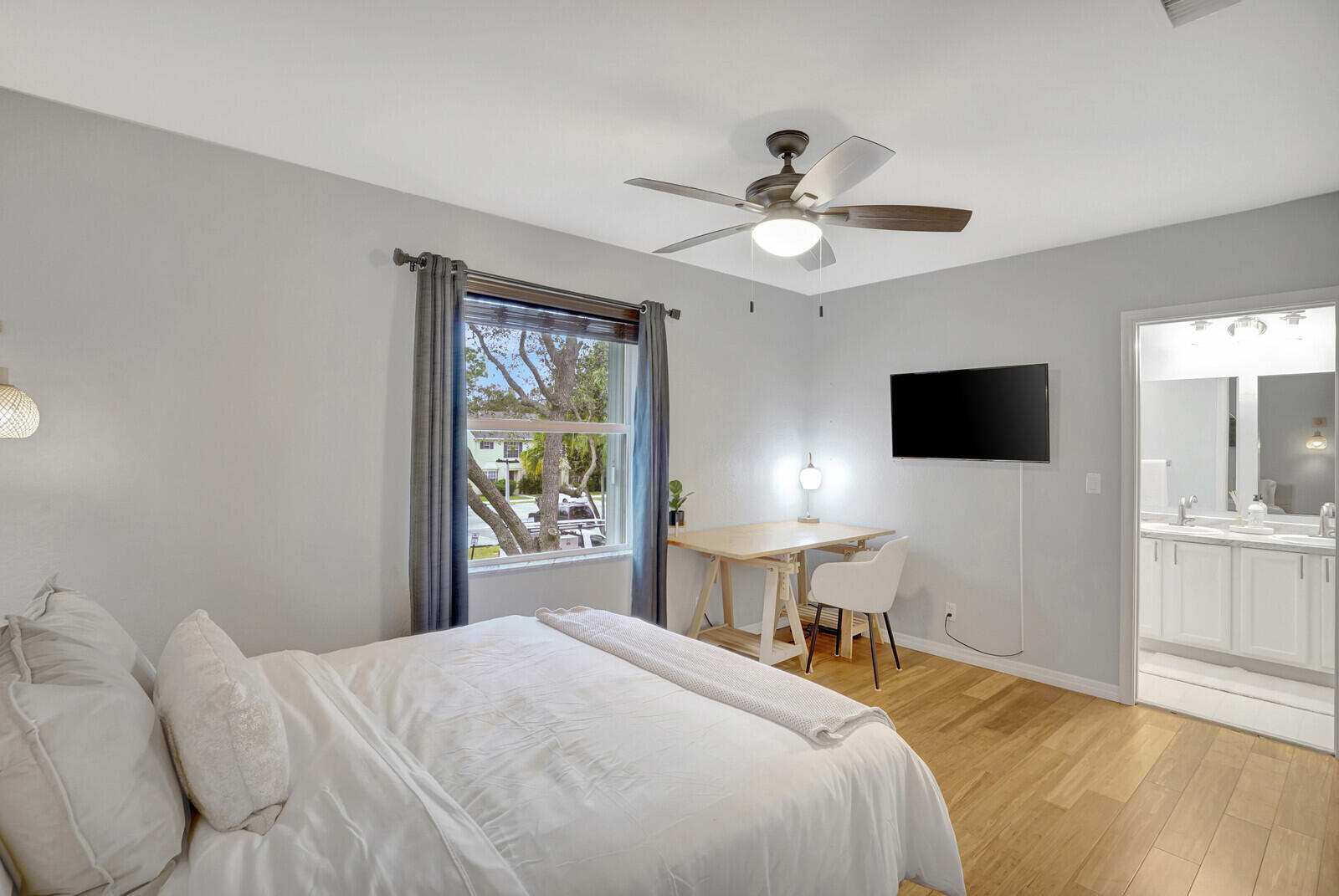 GEORGIAN COURTS - Residential