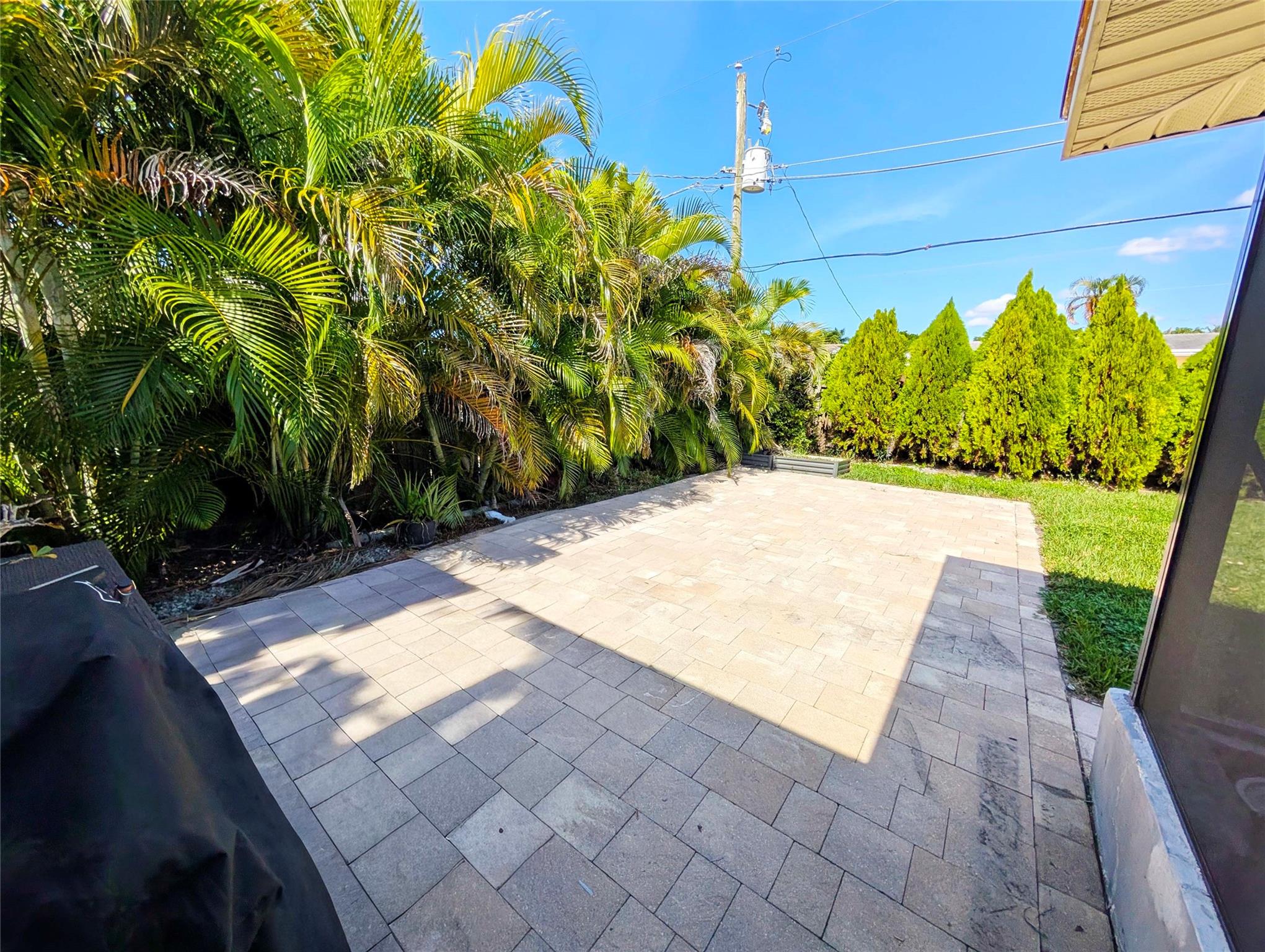 Sunrise Golf Village Sec - Residential