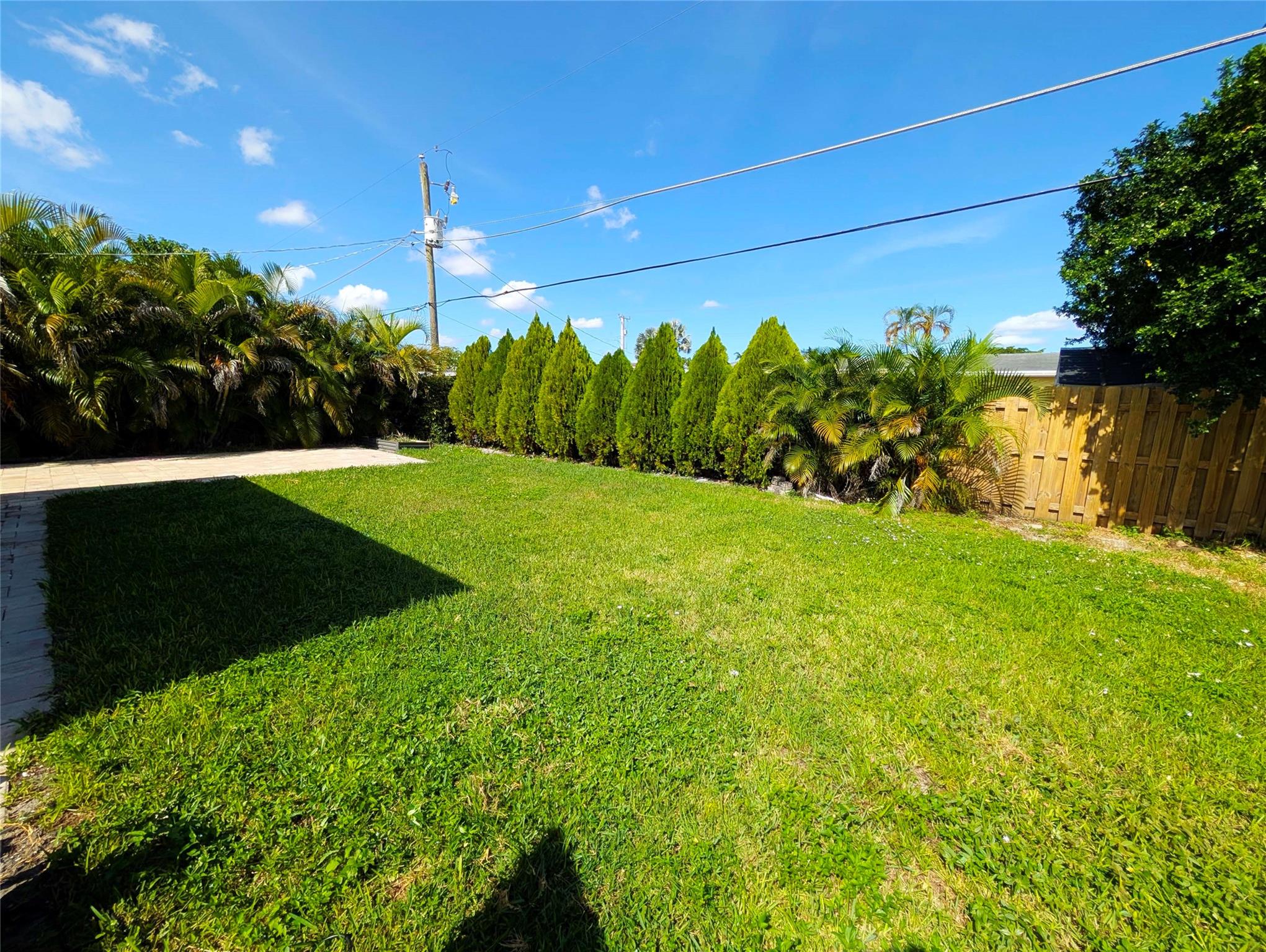 Sunrise Golf Village Sec - Residential