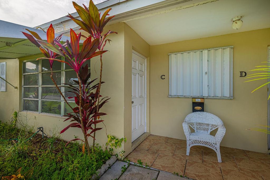 Photo of 180 High Point Terrace E #C, Delray Beach, FL 33445 (MLS # R11139659)