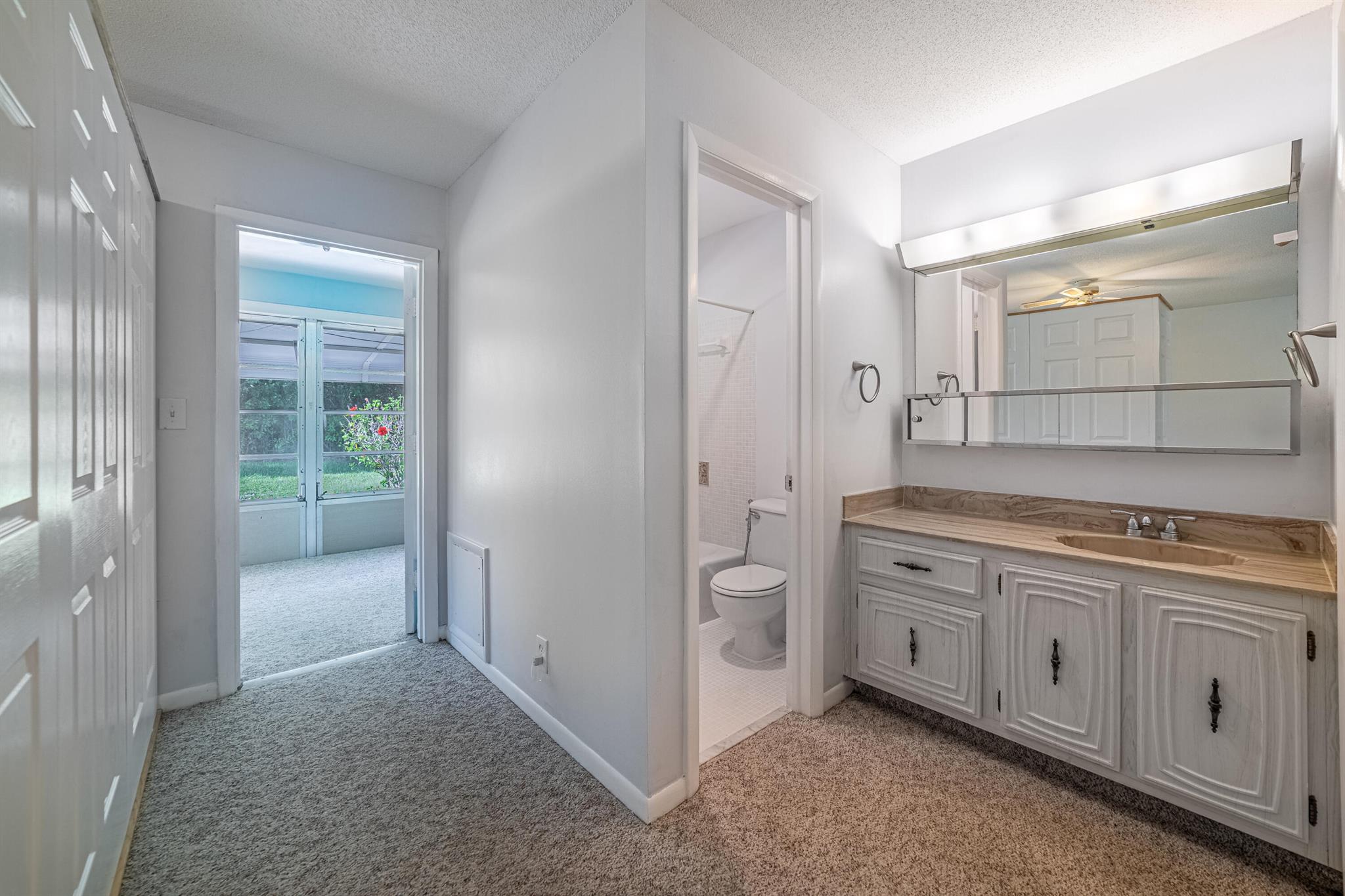 HIGH POINT OF DELRAY BEAC - Residential Lease