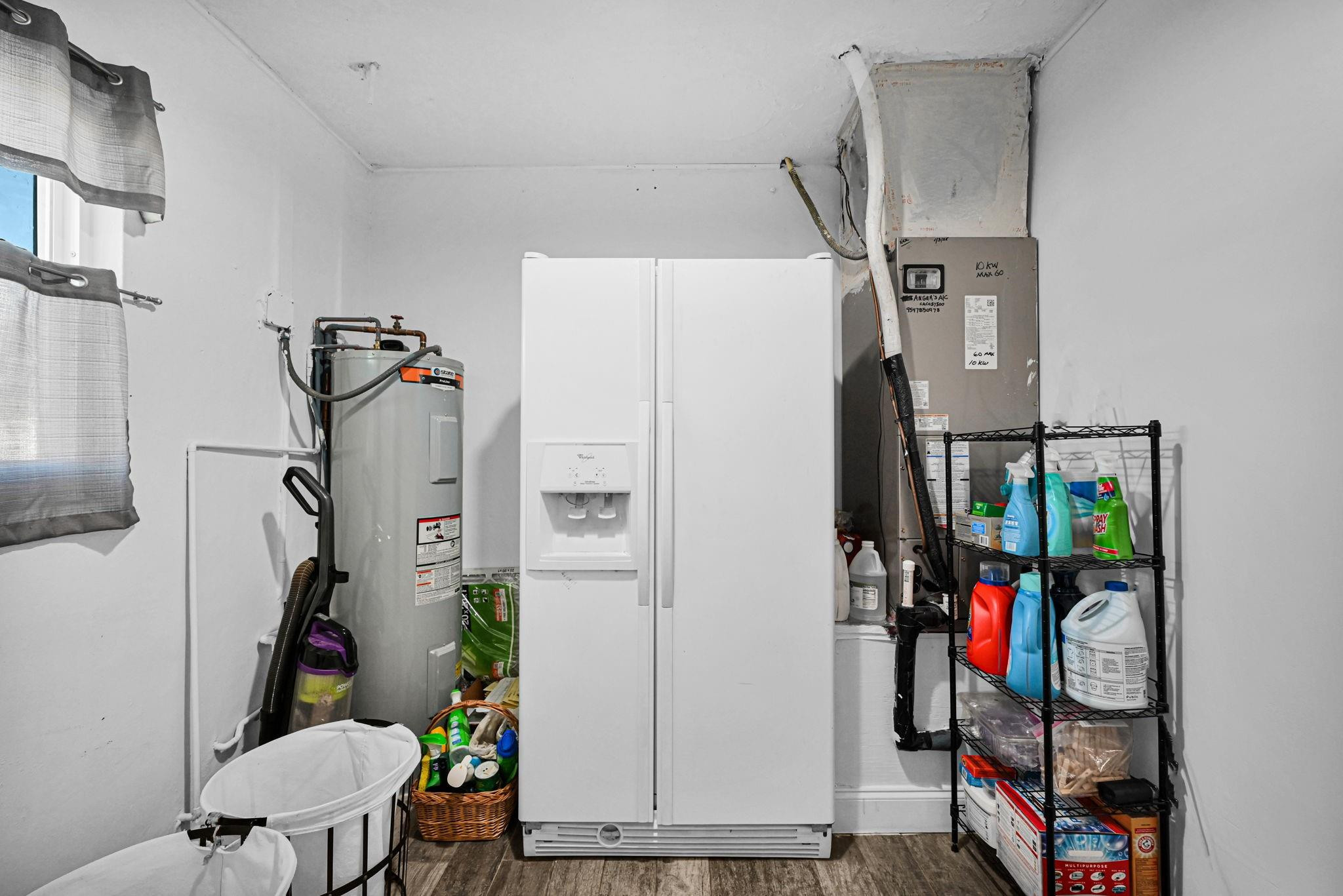 Coral Spgs Lakes 68-12 B - Residential