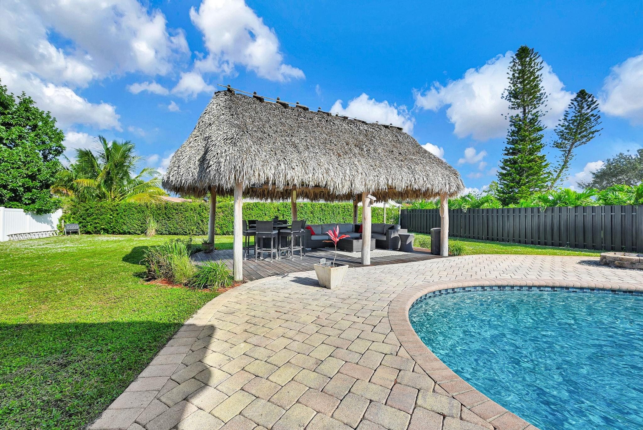 Coral Spgs Lakes 68-12 B - Residential