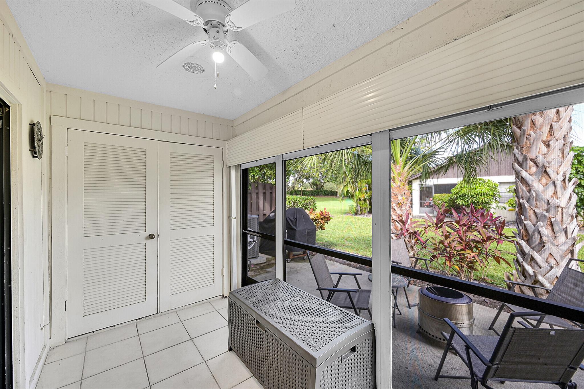 TRADEWINDS AT DOS LAGOS C - Residential