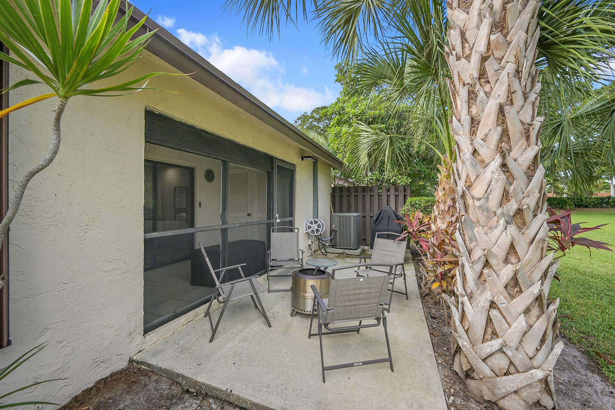 TRADEWINDS AT DOS LAGOS C - Residential