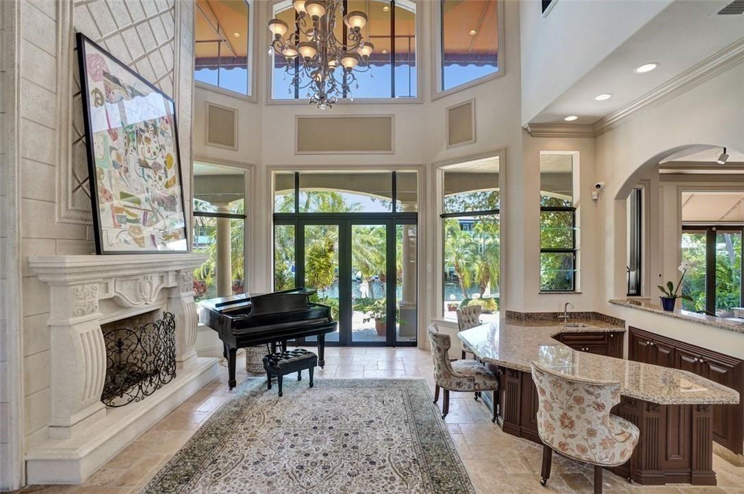 Lighthouse Point 6th Sec - Residential