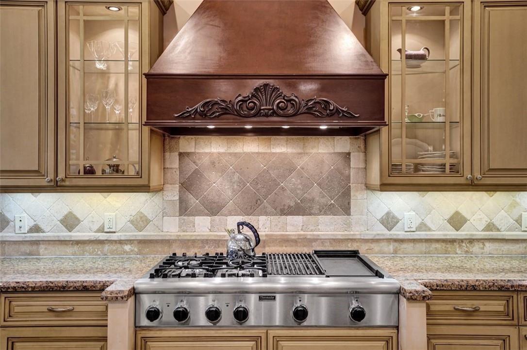 Lighthouse Point 6th Sec - Residential