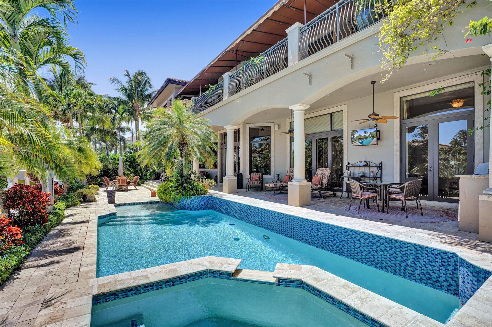 Lighthouse Point 6th Sec - Residential