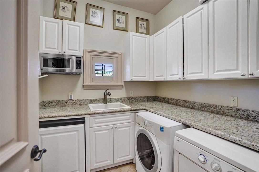 Lighthouse Point 6th Sec - Residential