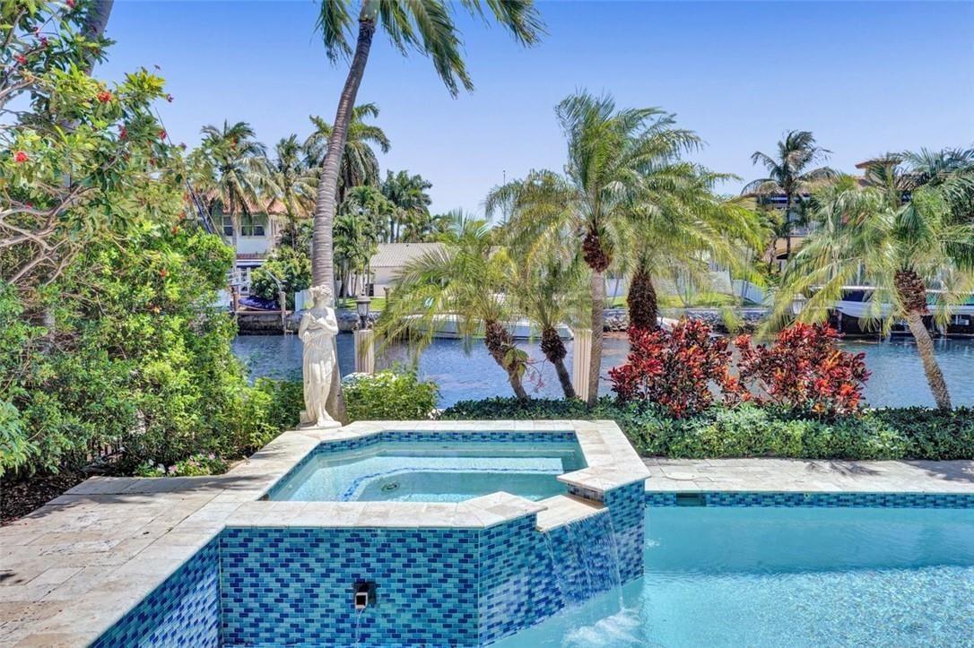 Lighthouse Point 6th Sec - Residential