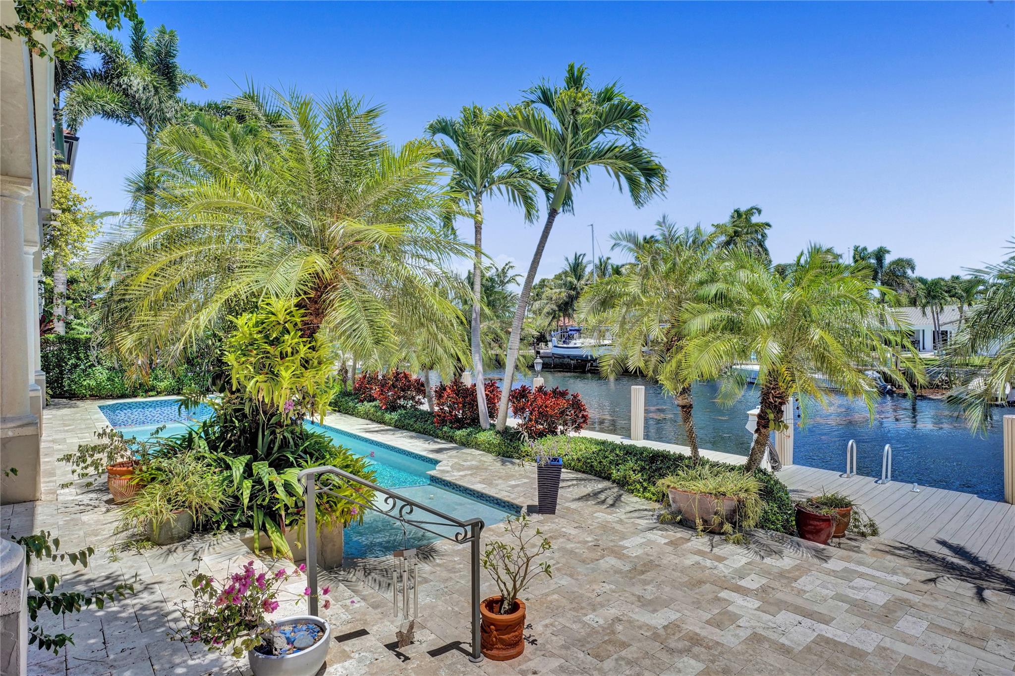 Lighthouse Point 6th Sec - Residential