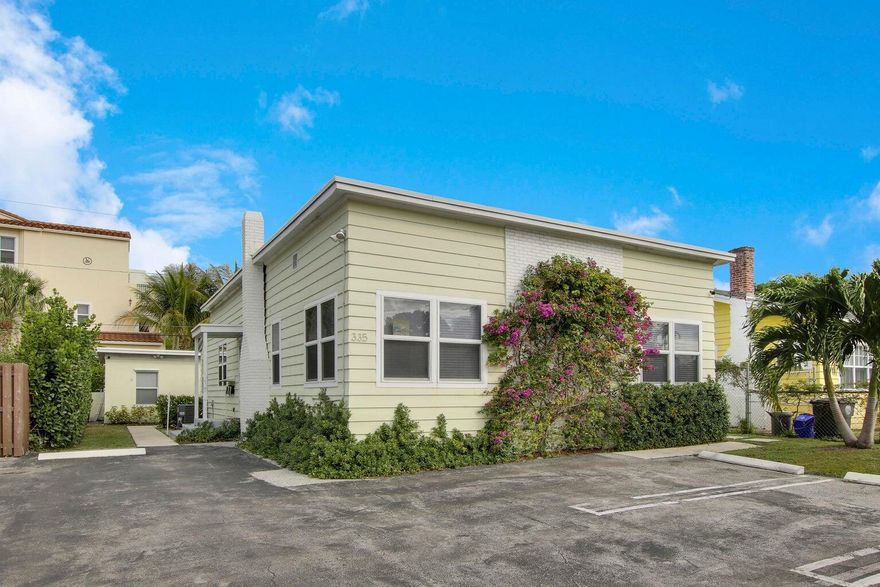 Perfect investment opportunity. Completely turn Key, all 3 units currently rented short term. This rare triplex was fully renovated in 2017. New roof installed 2017. Excellent location next to Antique Row and offers walkability to many shops and restaurants. Each unit has own washer & dryer, with on property parking. Excellent walkability to Flagler and Antique Row with shops and dining.